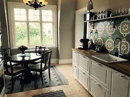 Villamilsten Bed & Breakfast