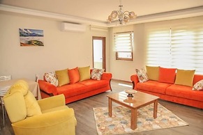 Royal Inn Seza Residence