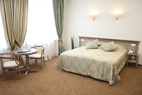 Garmonia Hotel