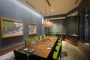 The Laura Hotel, Houston Downtown, Autograph Collection