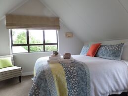 Riverstone House