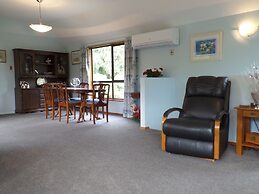 Riverstone House