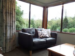 Riverstone House