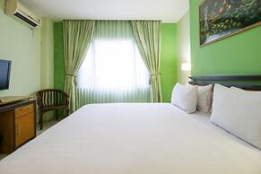 Mariani International Hotel