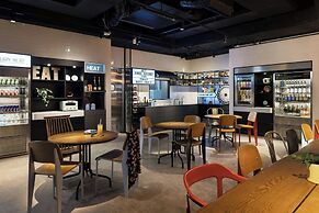 Moxy Tokyo Kinshicho