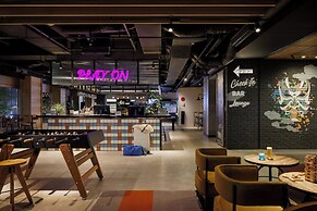 Moxy Tokyo Kinshicho