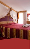 Hotel Cristina