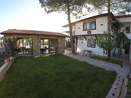 Pinar Hotel