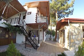 Pinar Hotel