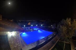 Pinar Hotel