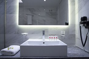 The Alley Hotel