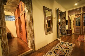 Rumah Nyaman Villa