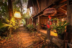 Rumah Nyaman Villa