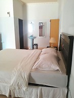 Avicenna Hotel