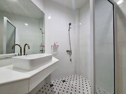 MAR24 Koh Tao Hotel