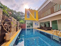 MAR24 Koh Tao Hotel