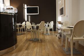 Suite 70 Luxury B&B