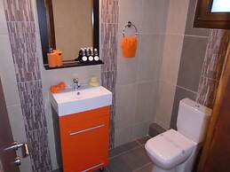 Machi Rooms