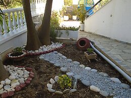 Machi Rooms