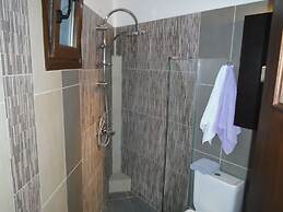 Machi Rooms