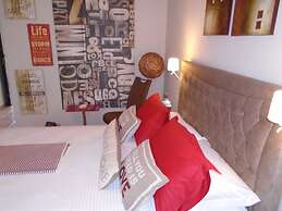 Machi Rooms