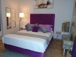 Machi Rooms