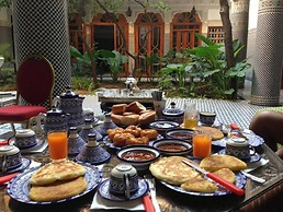 Riad Les Chrifis