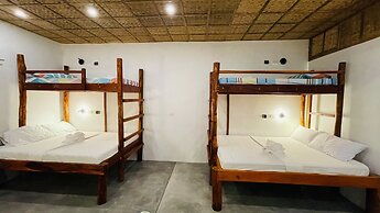 Footprints Beach Resort