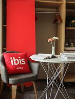 ibis Ya'an Langqiao