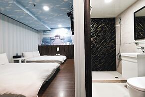 Sofu Hotel