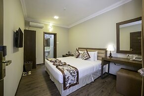 Cloud 10 Boutique Hotel