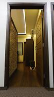 Cloud 10 Boutique Hotel