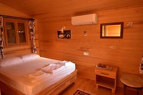 Lemon Garden Lodge