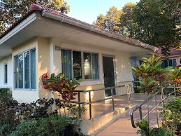 Baan Pingkan Wellness Resort