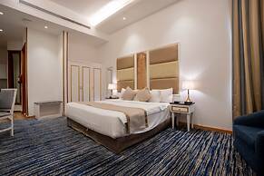 Platinum Alkhamseen Serviced Apartments