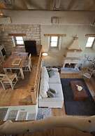 Artsistas Houses