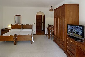 Aparthotel al Lago