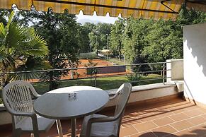 Aparthotel al Lago