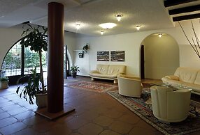 Aparthotel al Lago