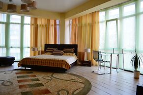 Green Hotel