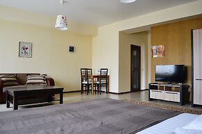 Green Hotel