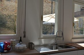 Dimora 16 Rooms & Garden