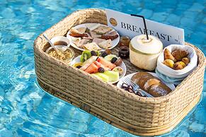 The Ritz-Carlton Ras Al Khaimah, Al Hamra Beach