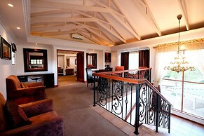 Oxbow Country Estate