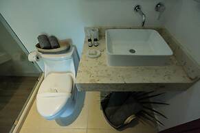 Tony Condo 2 bedroom sleeps 4