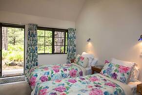 River Valley Lodge