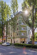 Hotel Brack