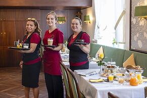 Hotel Brack