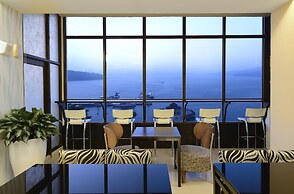 Hu Yue Lakeview Hotel