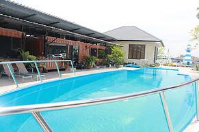 Rintara Riverside Resort
